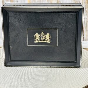 Vintage Cigar Box House of Windsor MARK IV MAGNATES Black Plastic Hold 50 Cigars